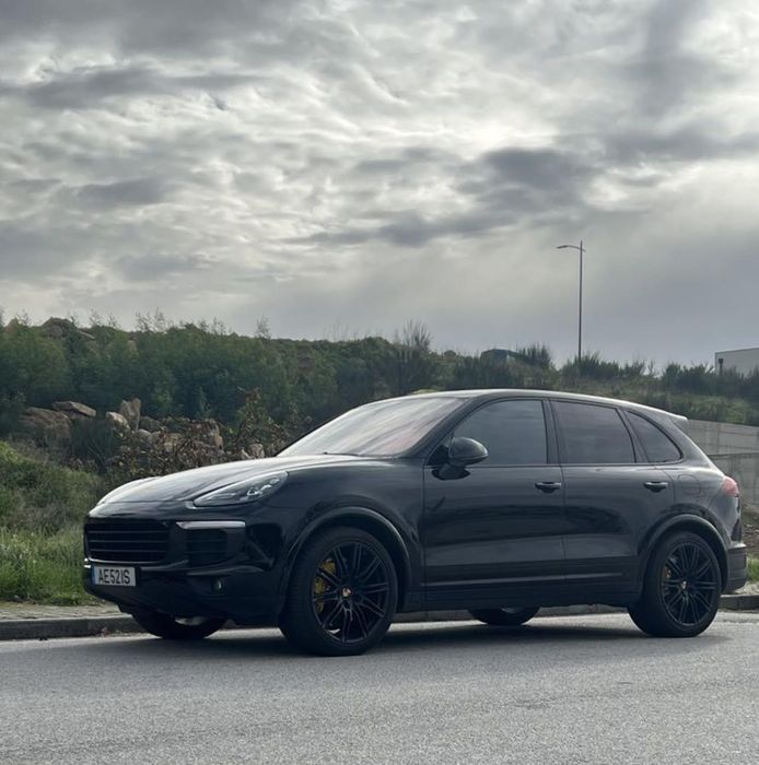Porsche Cayenne S E-Hybrid