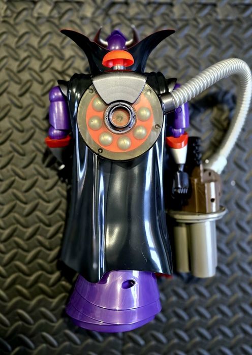 ZURG mówiąca figurka postać z bajki Toy Story Disney