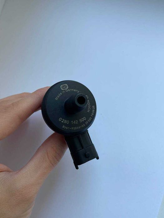 Клапан випарів баку EVAP— BV61-9G866-AA / OEM 0280142500