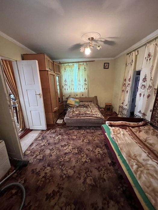 Затишний будинок, охайний стан, газ та електрика в будинку. Ділянка 26 соток, присутній торг! 44743