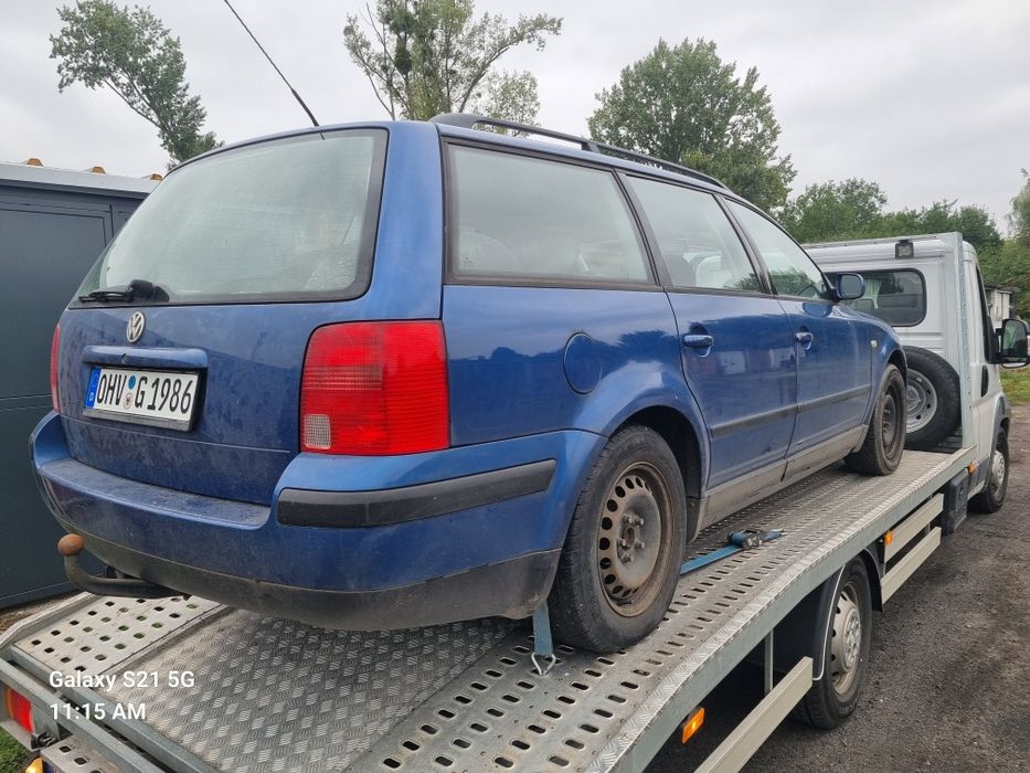 Vw passat b5 1.8 benzyna 1997 rok. Sprowadzony z niemiec. Klimatronic