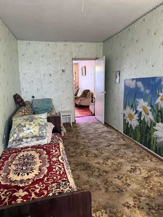 Продаж 2-х кімнатна вулиця Покровська