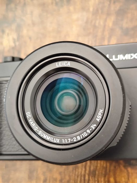 Panasonic Lumix LX100 II