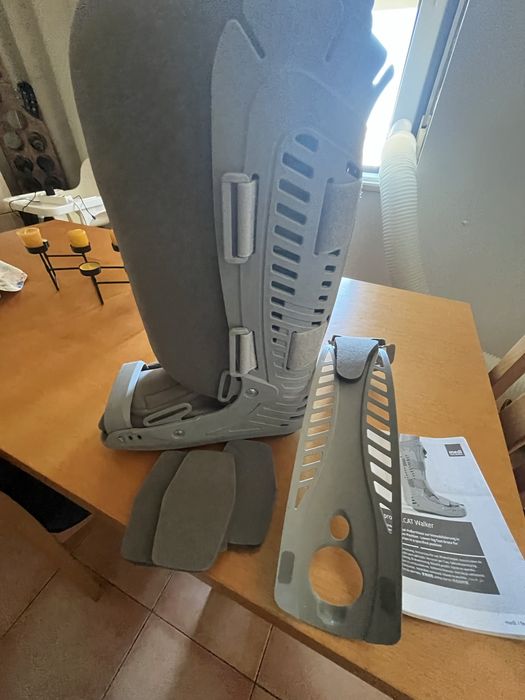 bota ortopédica de imobilização da marca medi, modelo protect.CAT Walker.M