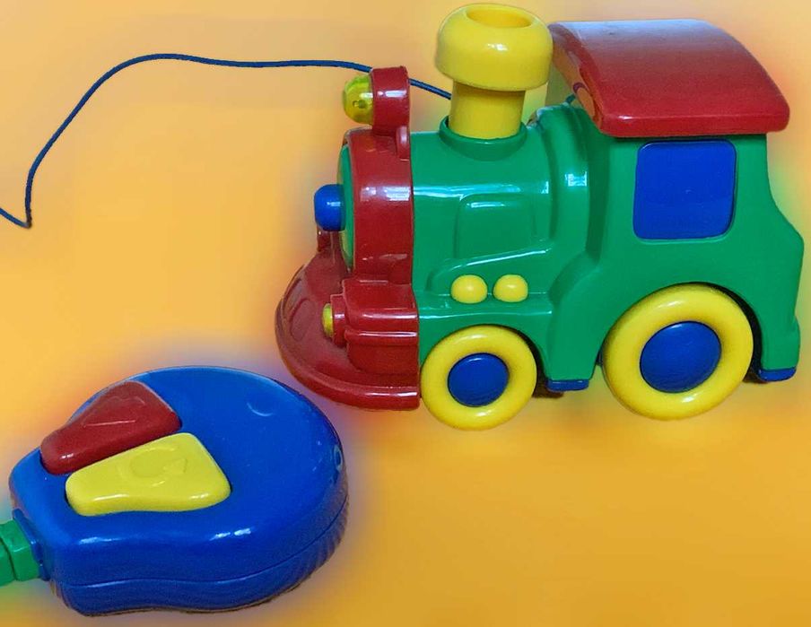Brinquedo Comboio com Comando, Novo