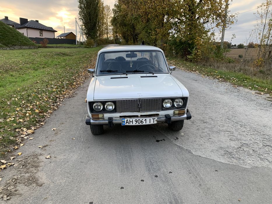 Автомобиль ВАЗ 2106
