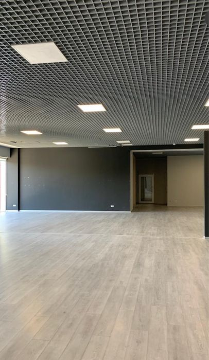 АРЕНДА Весь 2 этаж. Свой вход .  р-н Королева 600m2‼️Люстдорфская