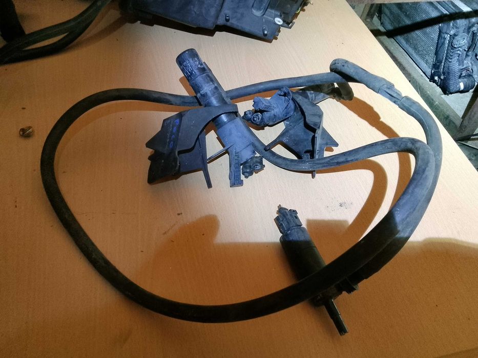 VW POLO 9N LIFT spryskiwacze lamp pompka komplet