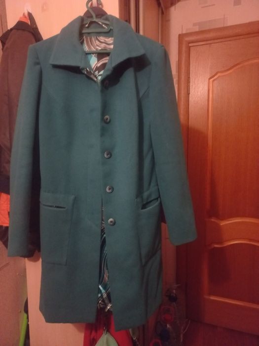 Продам пальто жіноче