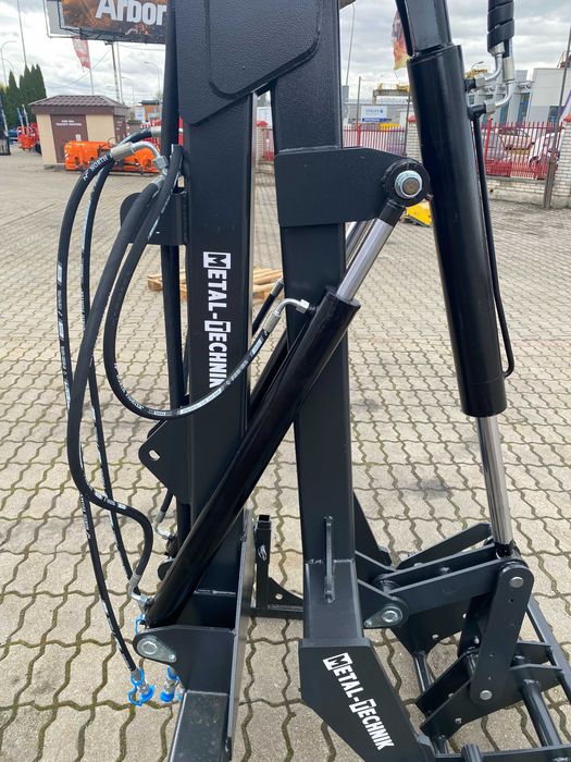 Ładowacz na tylny TUZ METAL-TECHNIK
