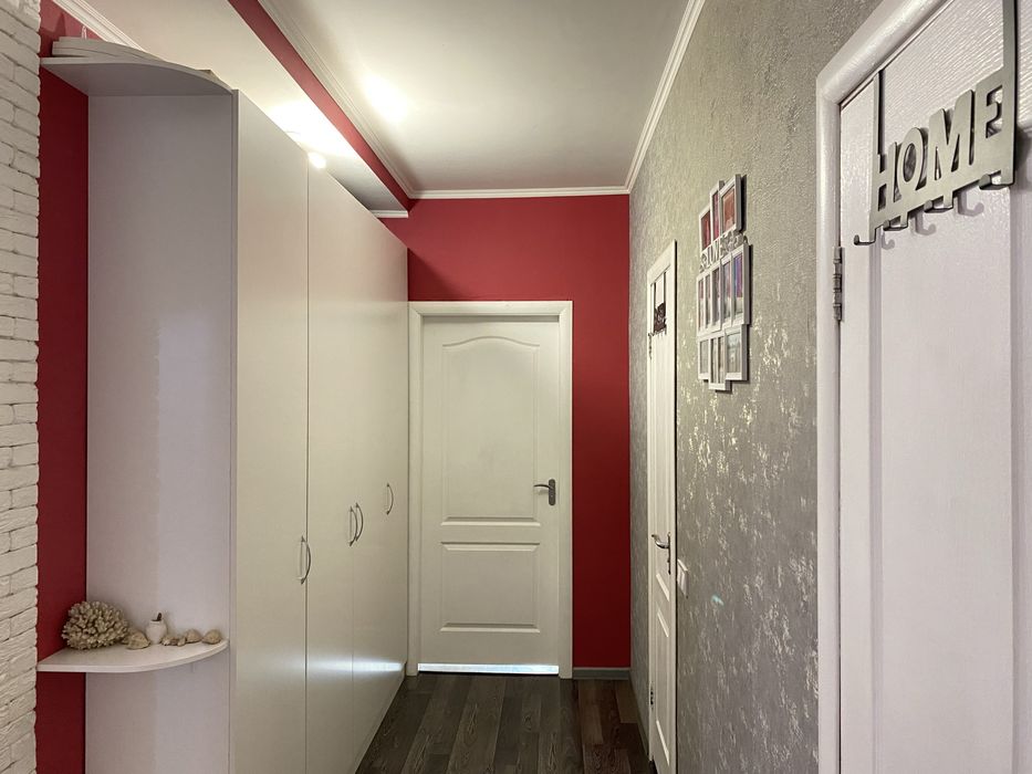 Новобудова, газ, підключення EcoFlow, паркінг, охорона.Правий берег