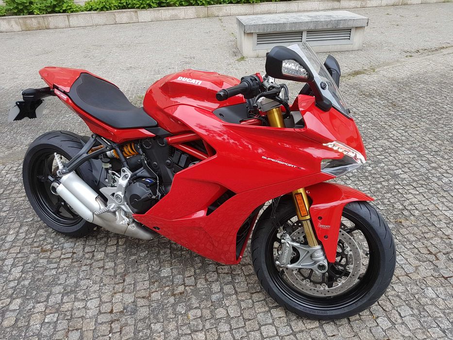 Ducati Supersport S Red 3000 kms