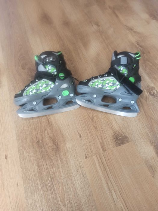 Łyżwy młodzieżowo dziecięce o roz 33-36