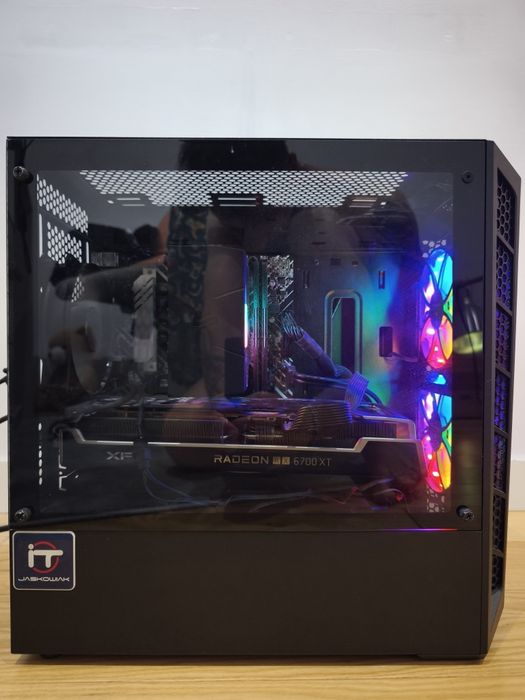 komputer gamingowy AMD rx6700 XT xfx quick 12gb intel i3