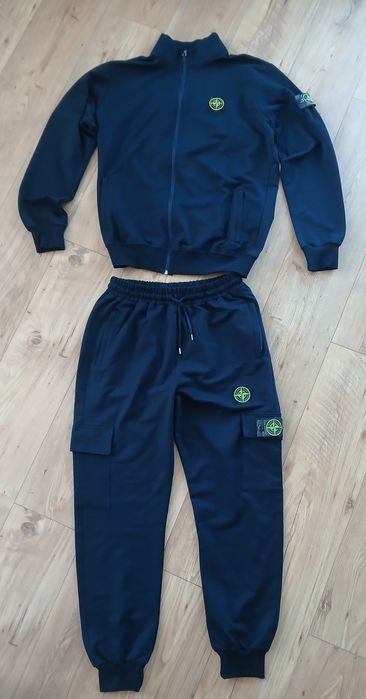 Dres męski w czarnym kolorze