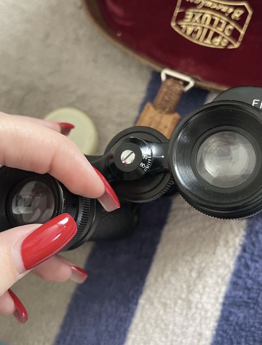 Біноколь optical deluxe