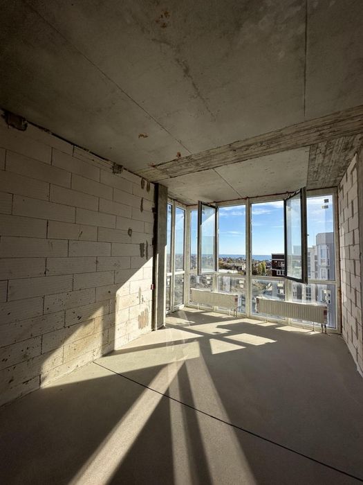 Продажа 2-комн. квартиры в ЖК "Золотая Эра", Крыжановка (3-231-103)