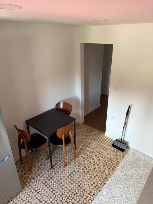 Apartamento com quartos