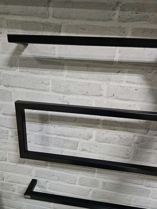 Wieszak na ręczniki Lavita czarny nowy