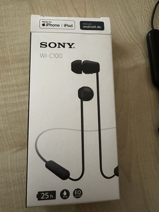 Słuchawki dokanałowe SONY WI-C100B Czarny