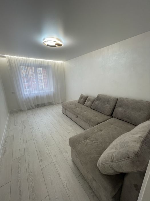 Оренда 2 км квартири на провулку Тарнавського із видом на площу Ринок