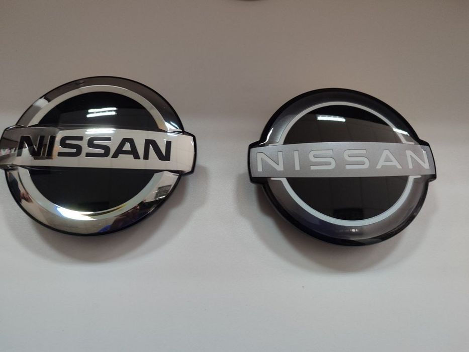 Емблема Nissan Rogue 2015 2017 2019 2021 2023 2024 знак Нисан Рог Т33