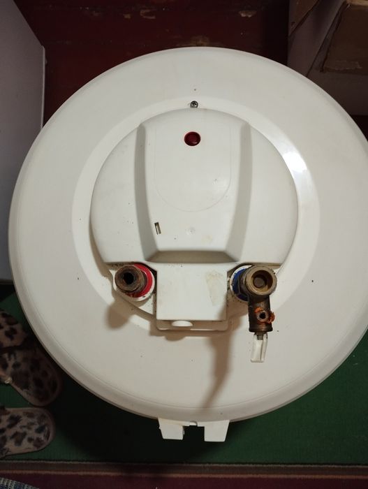 Водонагреватель на запчасти