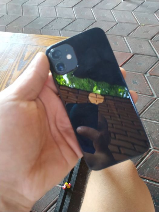 Iphone 12 с гарантією