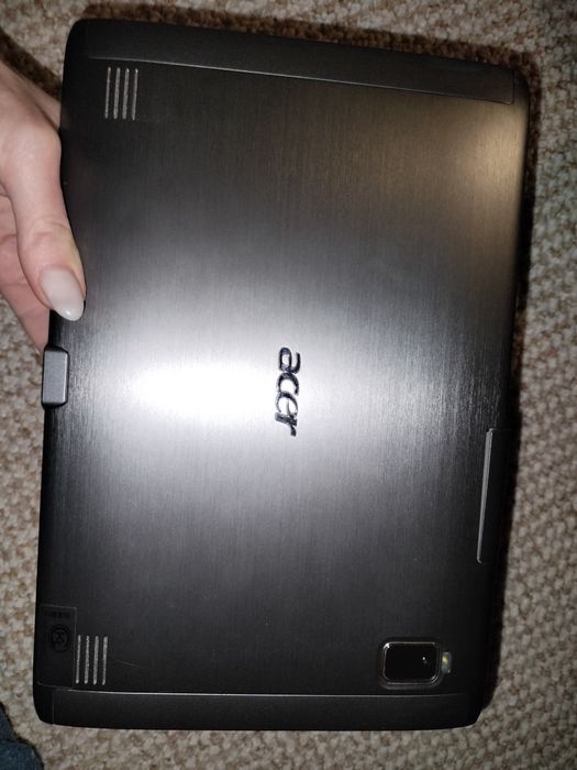 Продам планшет на запчастини