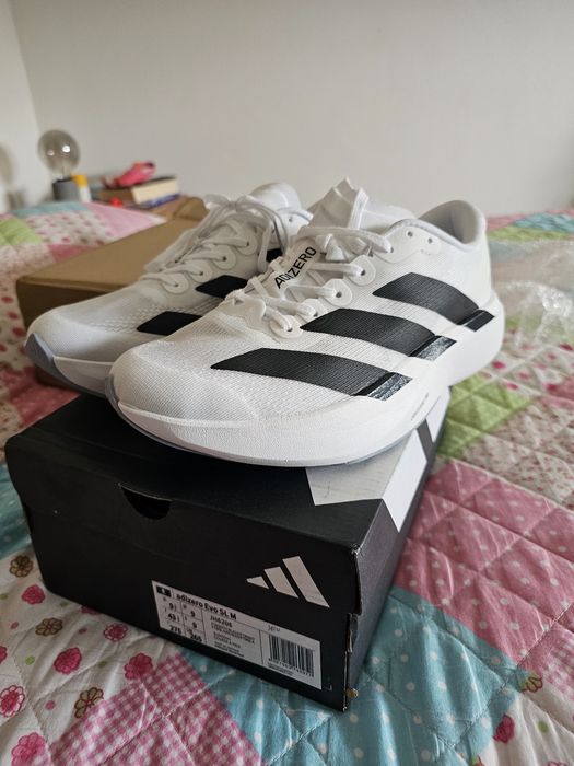Adizero evo sl 43.5 novas