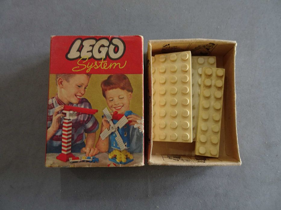 Vintage Lego System 228 Box