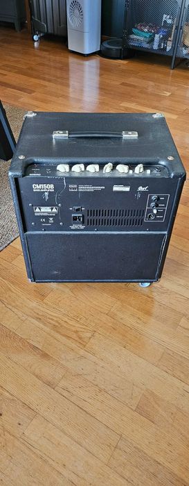 amplificador para contrabaixo elétrico - 150w - cort - seminovo