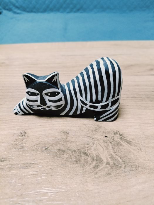 Figurka kota drewniana afrykańska ozdoba  11 cm