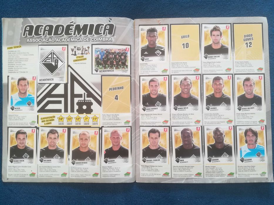 Caderneta Panini cromos Futebol 2010-11