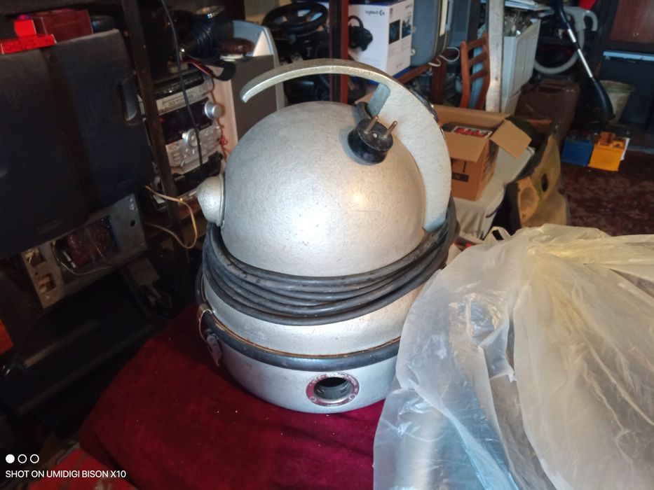 Пылесос СССР в отличном состоянии