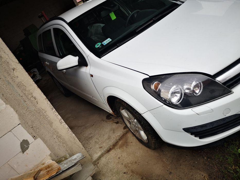 Opel Astra H  wszystkie części 1.9 cdti biały Kombi