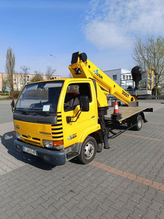 Nissan Cabstar  Nissan Cabstar + GSR 200T – podnośnik koszowy 20 m