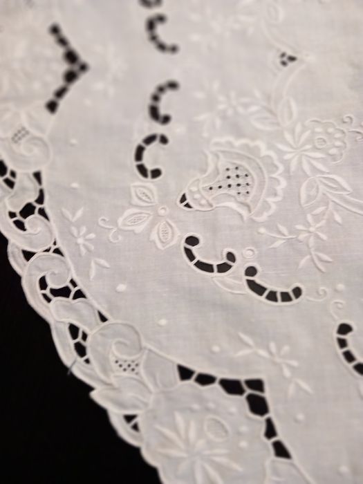 Toalha pequena de linho branca