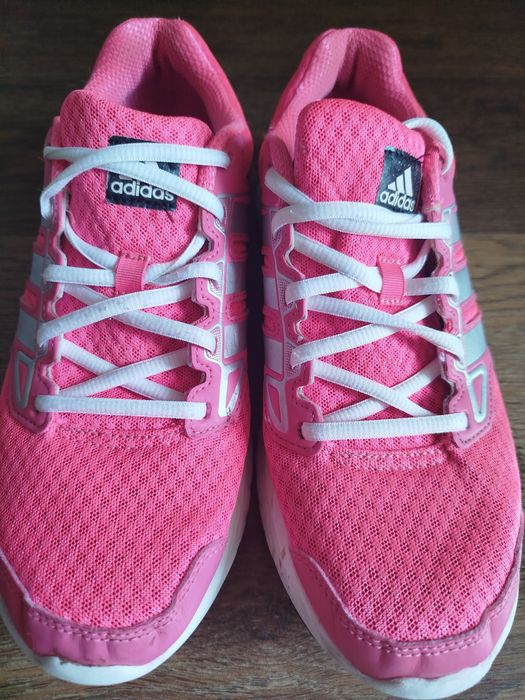 Кросівки adidas ,26.5см