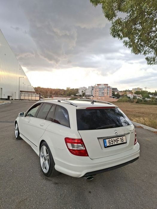Mercedez-Benz C220 CDI Pack AMG foto 4