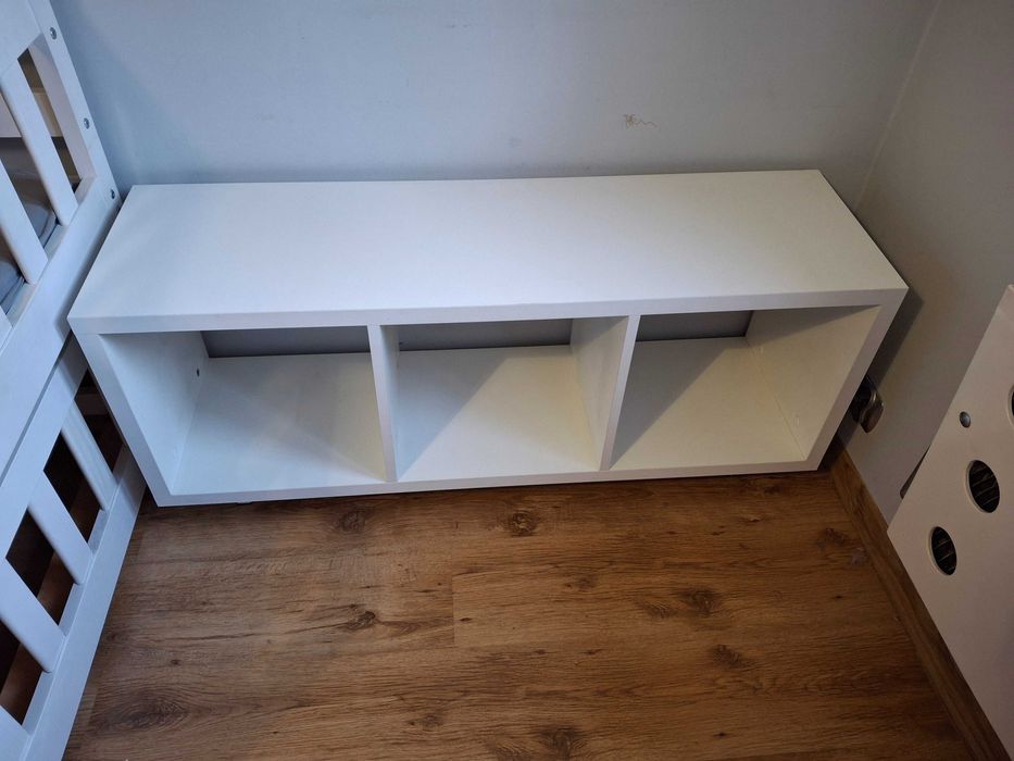 Półka regał mebel