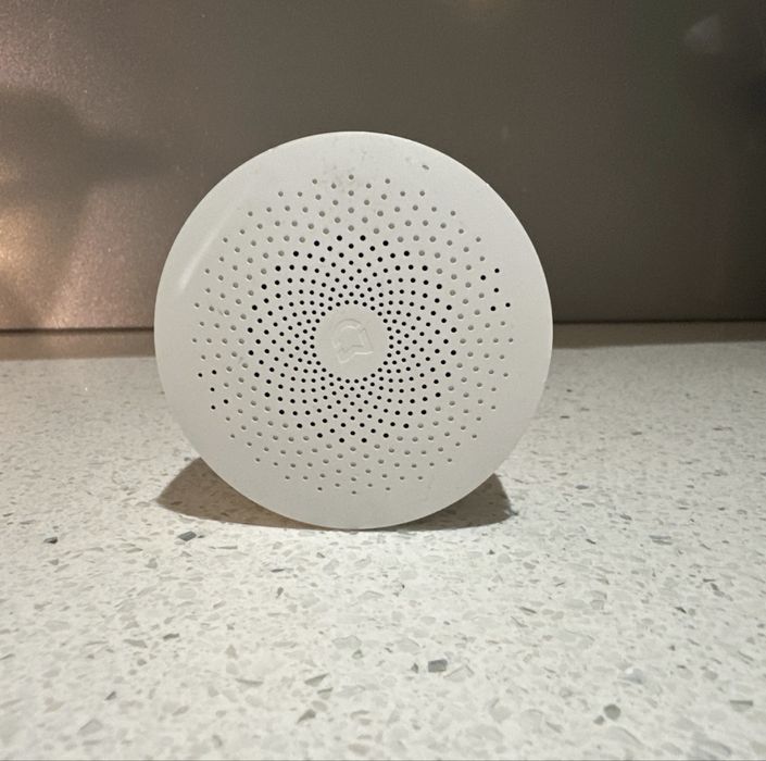 Gateway Xiaomi Mijia Smart Home Zigbee / Hub Domótica (Modelo DGNWG02LM)