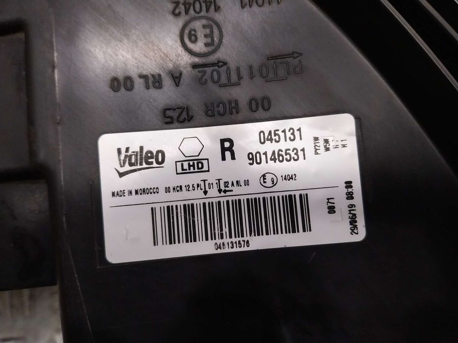 Citroen c-elysee lampa przód prawy org