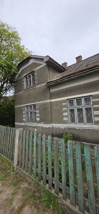 Земельна ділянка 10 с та два будинки. Любі державні програми