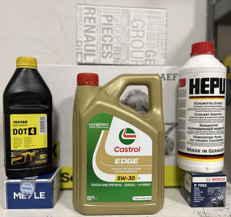 Моторне мастило Castrol Edge FST LL 5w-30 4л.