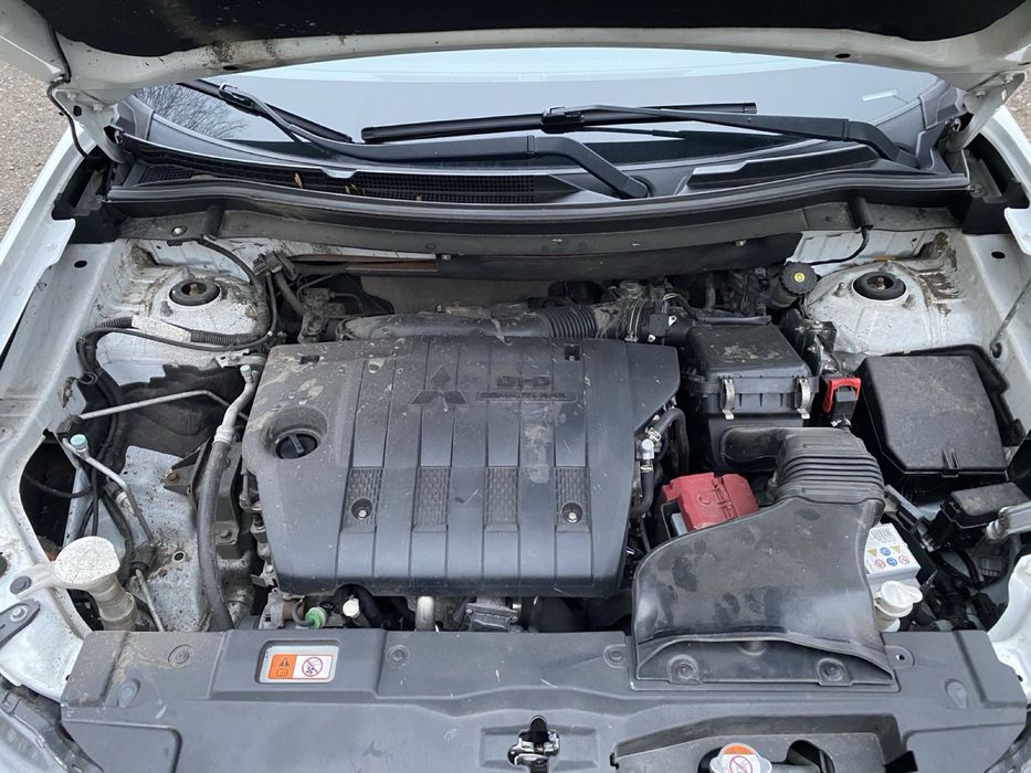 Продам Mitsubishi Outlander XL