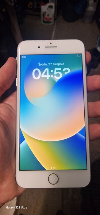 IPhone 8 Plus Ladowarka