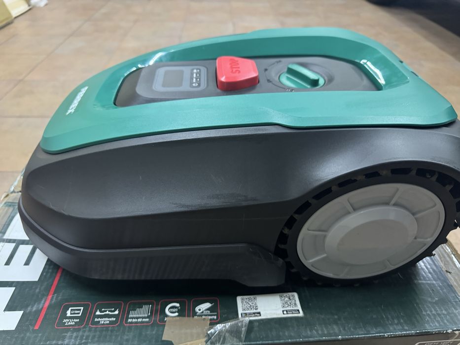 Robot koszący kosiarka ferrex 800m2