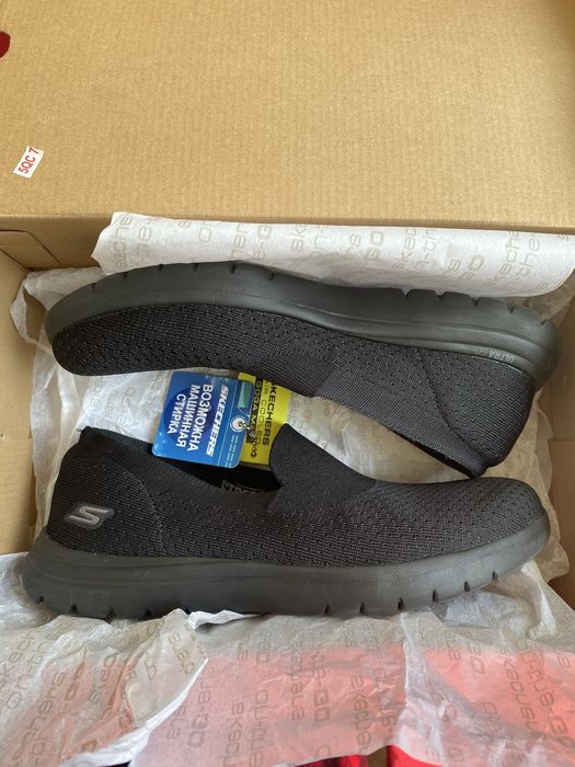 Балеткі Skechers