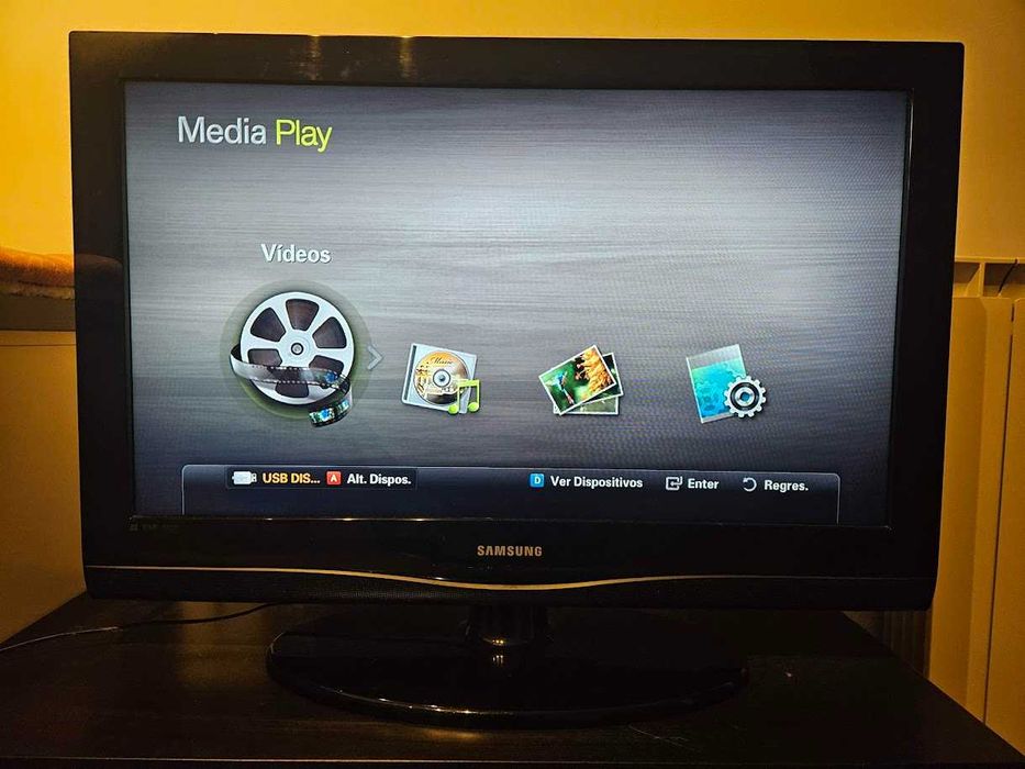 Televisão Samsung 32" HD - LE32C350D1W